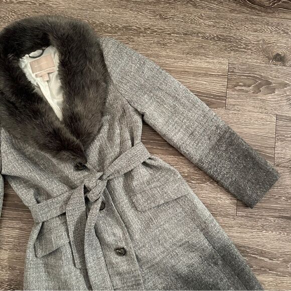 Banana Republic Ombré Coat with Faux Fur Trim - Picture 4 of 7